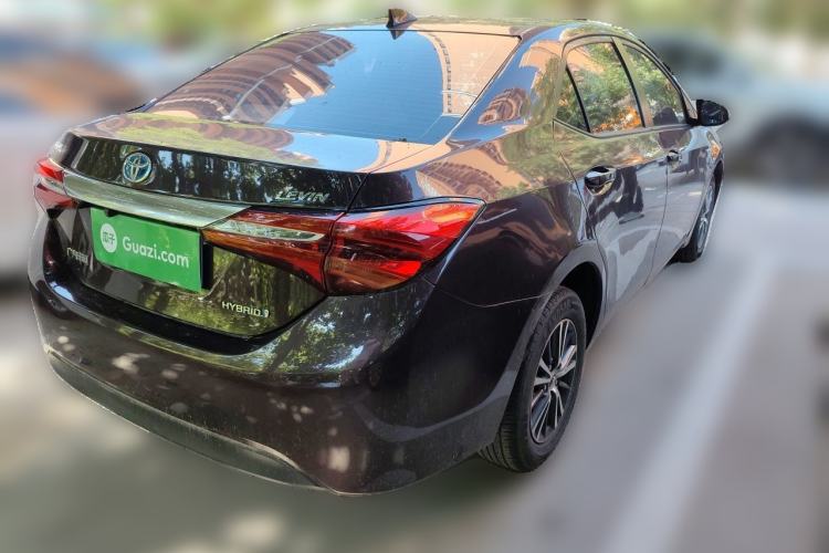 Used Toyota Levin 2016 Dual-Engine 1.8H GS E-CVT Elite Model with Sunroof Rear Right 45 Deg