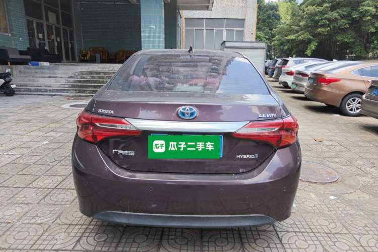 Used Toyota Levin 2016 Dual-Engine 1.8H GS E-CVT Elite Model with Sunroof Rear