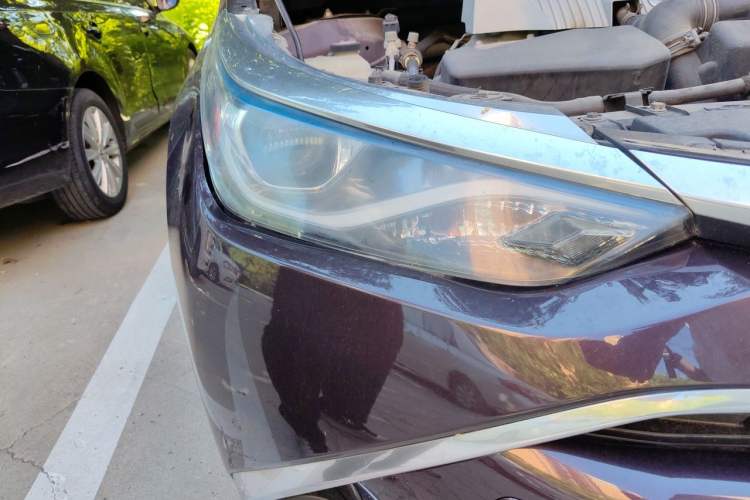 Used Toyota Levin 2016 Dual-Engine 1.8H GS E-CVT Elite Model with Sunroof Right Front Headlight