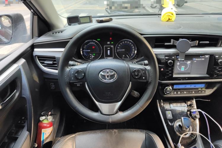 Used Toyota Levin 2016 Dual-Engine 1.8H GS-L E-CVT Leading Edition Steering Wheel