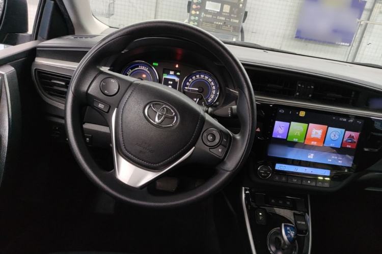 Used Toyota Levin 2016 Dual-Engine 1.8H GS E-CVT Elite Model with Sunroof Steering Wheel
