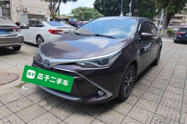 Used Toyota Levin 2016 Dual-Engine 1.8H GS E-CVT Elite Model with Sunroof