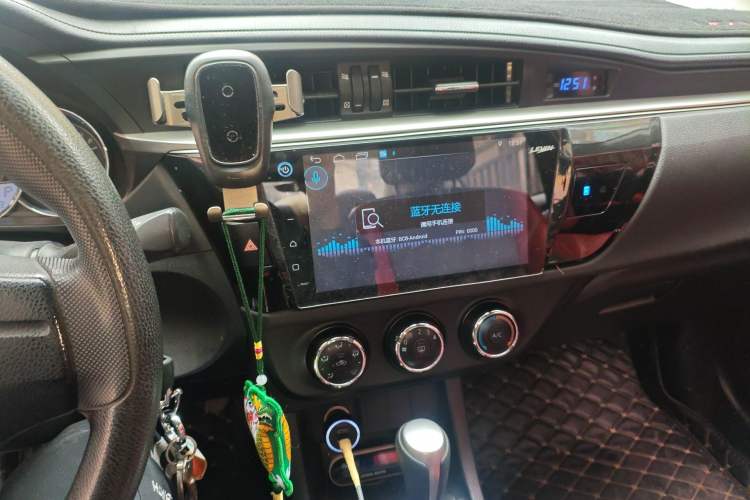 Used Toyota Levin 2016 1.6G CVT Elite Edition Audio And AC Panel