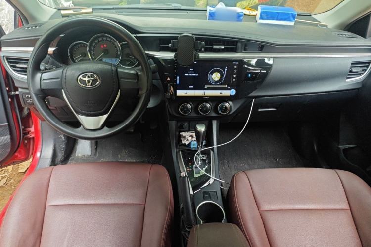 Used Toyota Levin 2016 1.6G CVT Elite Edition Center Console