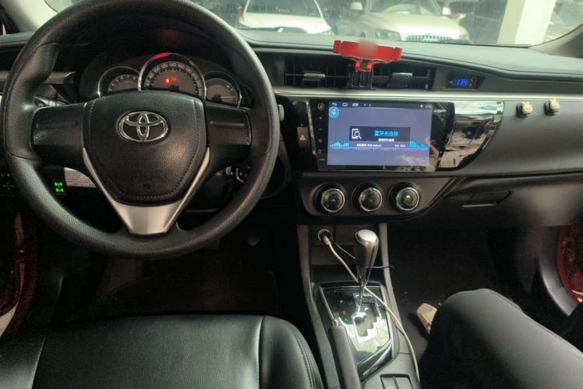 Used Toyota Levin 2016 1.6G CVT Elite Edition Center Console