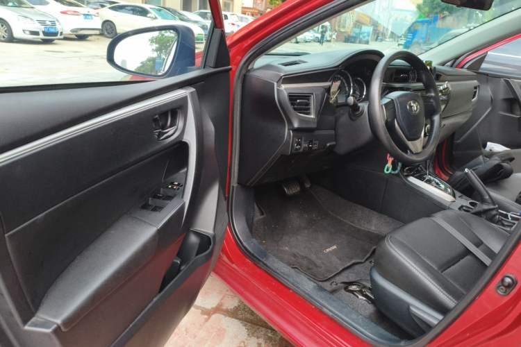 Used Toyota Levin 2016 1.6G CVT Elite Edition Driver Seat