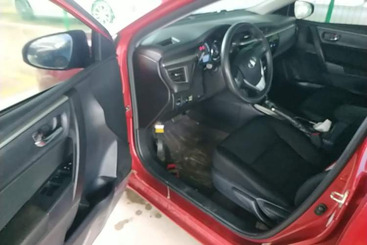 Used Toyota Levin 2016 1.6G CVT Elite Edition Driver Seat