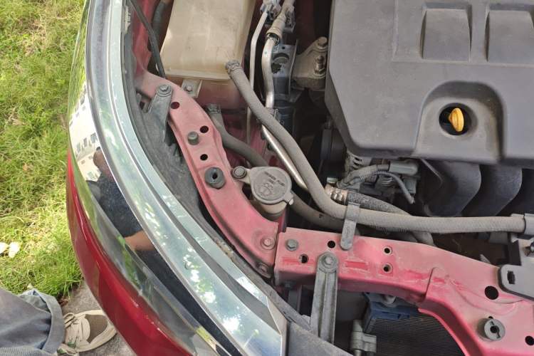 Used Toyota Levin 2016 1.6G CVT Elite Edition Engine Bay Right