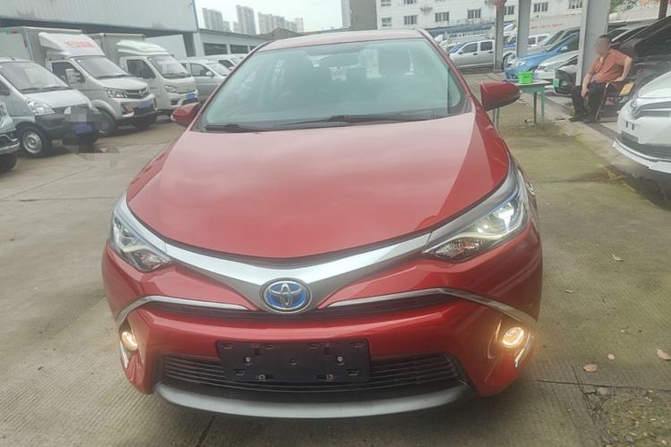 Used Toyota Levin 2016 Dual-Engine 1.8H GS E-CVT Elite Model with Sunroof Front