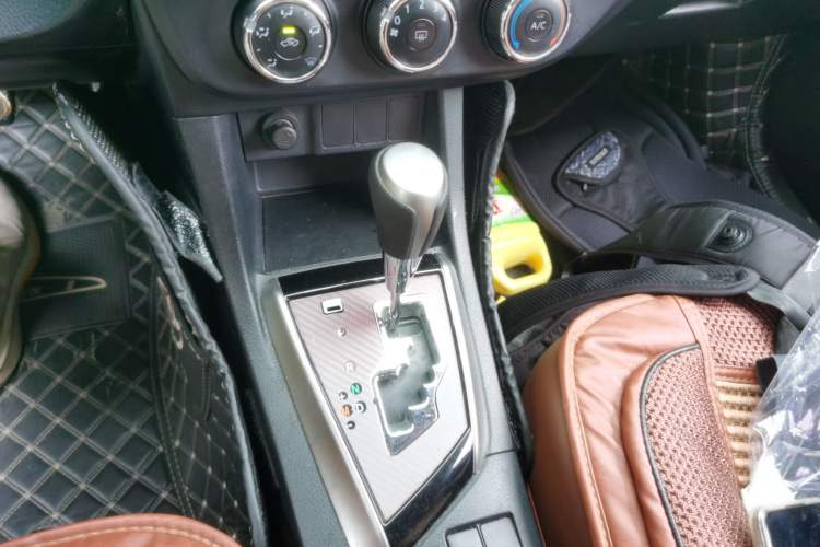 Used Toyota Levin 2016 1.6G CVT Elite Edition Gear Lever
