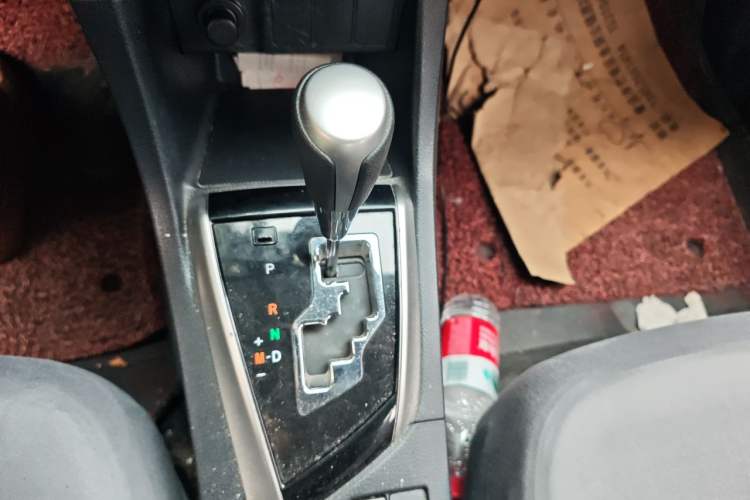 Used Toyota Levin 2016 1.6G CVT Elite Edition Gear Lever