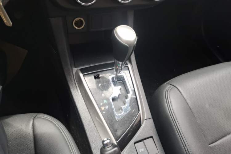 Used Toyota Levin 2016 1.6G CVT Elite Edition Gear Lever