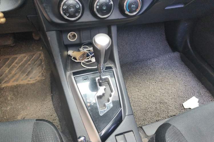 Used Toyota Levin 2016 1.6G CVT Elite Edition Gear Lever