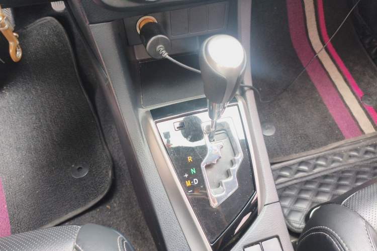 Used Toyota Levin 2016 1.6G-L CVT Leading Edition Gear Lever