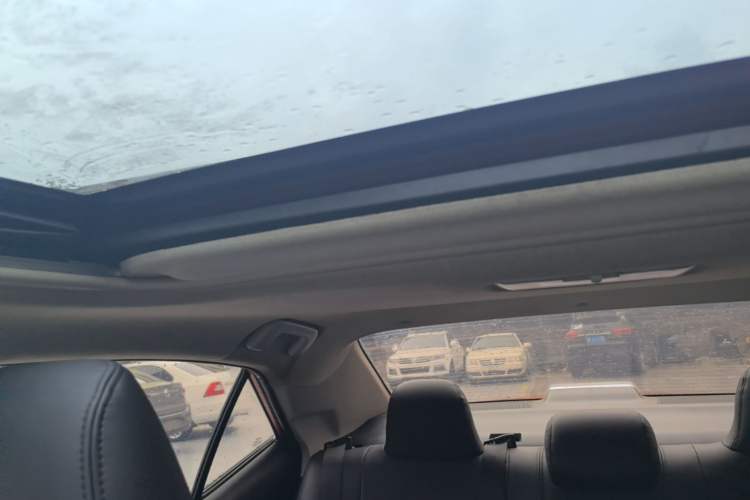 Used Toyota Levin 2016 1.6G CVT Elite Edition Headliner