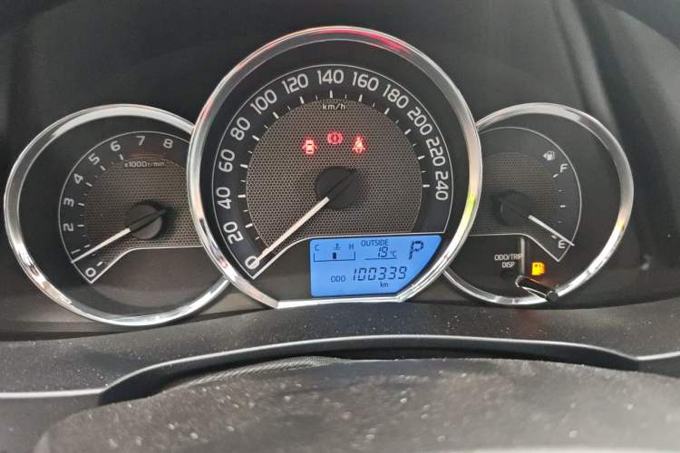 Used Toyota Levin 2016 1.6G CVT Elite Edition Instrument Cluster