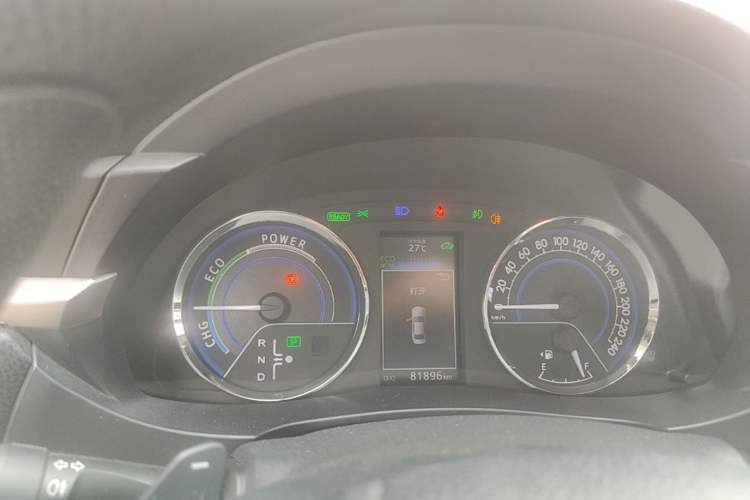Used Toyota Levin 2016 Dual-Engine 1.8H GS E-CVT Elite Model with Sunroof Instrument Cluster