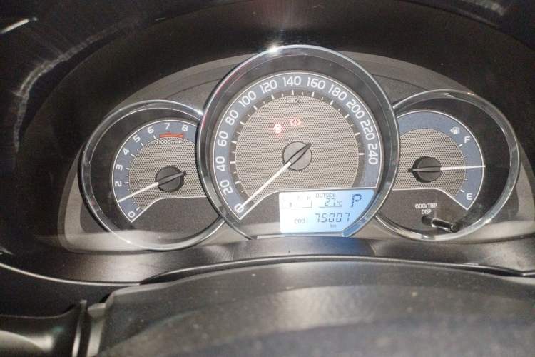 Used Toyota Levin 2016 1.6G CVT Elite Edition Instrument Cluster
