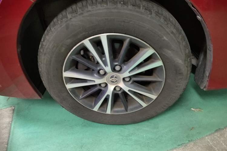 Used Toyota Levin 2016 1.6G-L CVT Leading Edition Left Front Wheel Hub