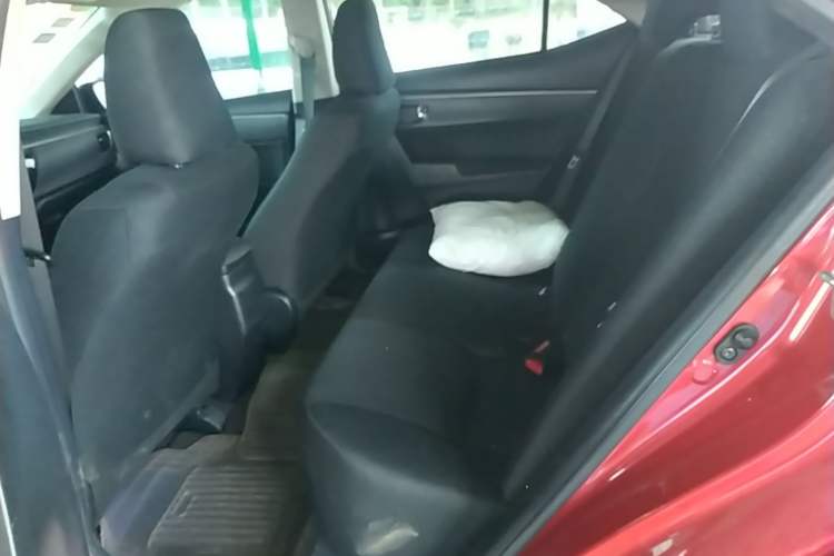 Used Toyota Levin 2016 1.6G CVT Elite Edition Left Rear Seat