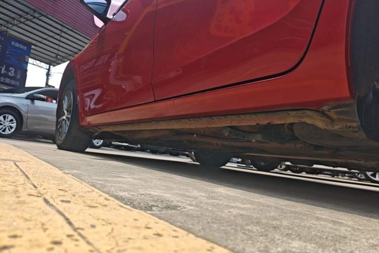 Used Toyota Levin 2016 1.6G CVT Elite Edition Left Side Sill