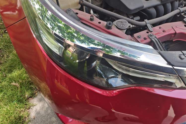 Used Toyota Levin 2016 1.6G CVT Elite Edition Right Front Headlight