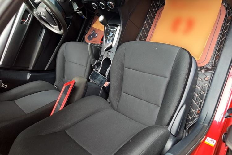 Used Toyota Levin 2016 1.6G CVT Elite Edition Right Front Seat