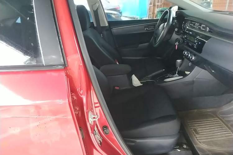 Used Toyota Levin 2016 1.6G CVT Elite Edition Right Front Seat