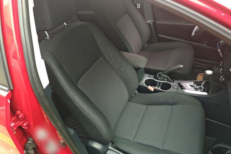 Used Toyota Levin 2016 1.6G CVT Elite Edition Right Front Seat
