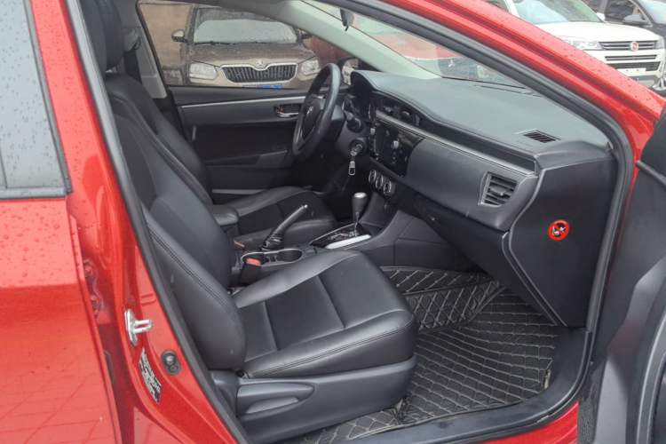 Used Toyota Levin 2016 1.6G CVT Elite Edition Right Front Seat