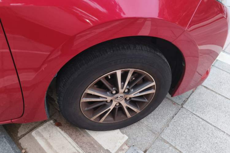 Used Toyota Levin 2016 1.6G CVT Elite Edition Right Front Wheel Hub