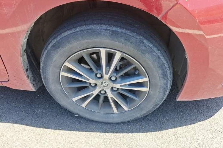 Used Toyota Levin 2016 1.6G CVT Elite Edition Right Front Wheel Hub