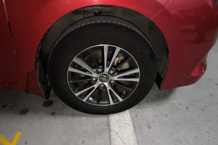 Used Toyota Levin 2016 1.6G CVT Elite Edition Right Front Wheel Hub