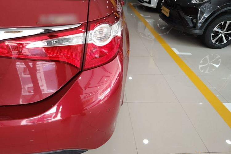 Used Toyota Levin 2016 1.6G CVT Elite Edition Right Rear Taillight