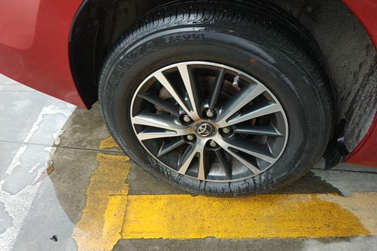 Used Toyota Levin 2016 1.6G CVT Elite Edition Right Rear Wheel Hub