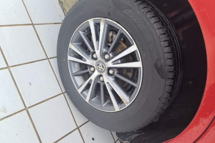 Used Toyota Levin 2016 1.6G CVT Elite Edition Right Rear Wheel Hub