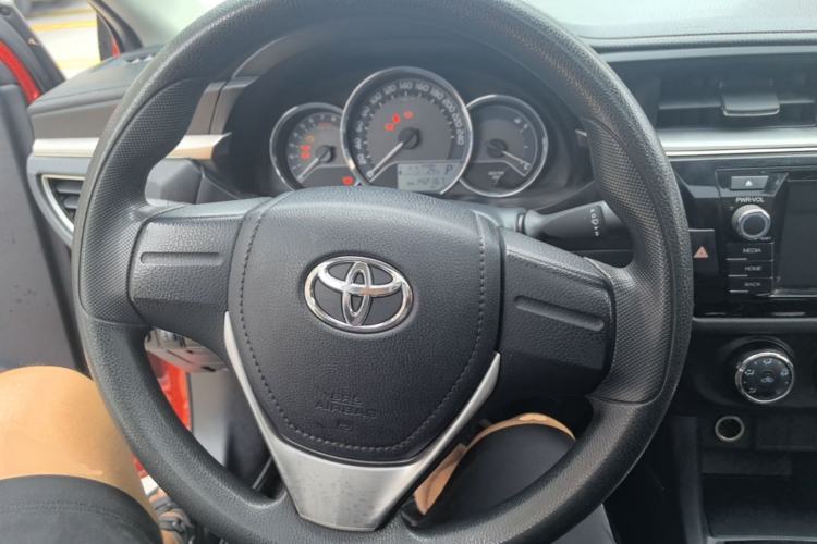 Used Toyota Levin 2016 1.6G CVT Elite Edition Steering Wheel
