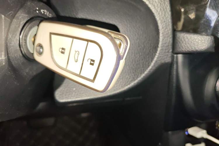 Used Toyota Levin 2016 1.6G CVT Elite Edition Vehicle Key