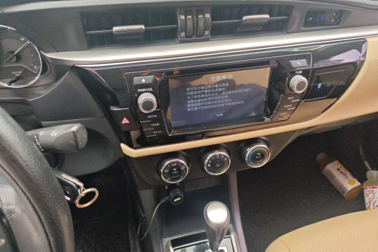 Used Toyota Levin 2016 1.6G CVT Elite Edition Audio And AC Panel