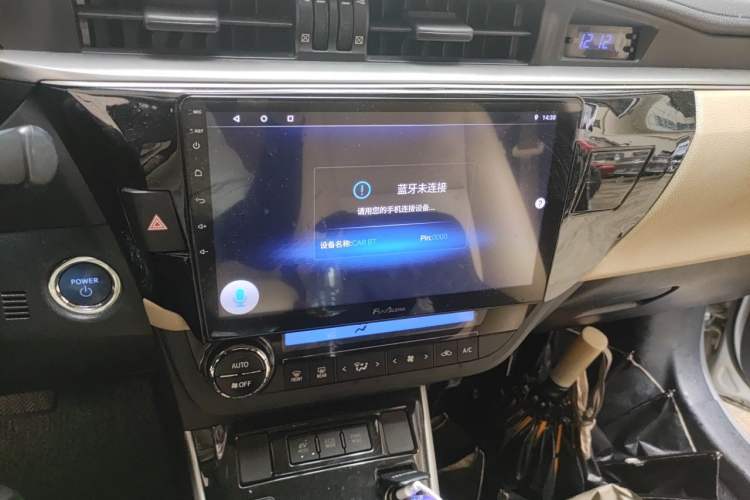 Used Toyota Levin 2016 Dual-Engine 1.8H GS E-CVT Elite Model with Sunroof Audio And AC Panel