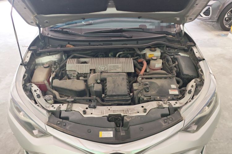 Used Toyota Levin 2016 Dual-Engine 1.8H GS E-CVT Elite Model with Sunroof Engine Bay