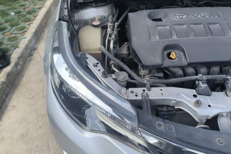 Used Toyota Levin 2016 1.6G CVT Elite Edition Engine Bay Right