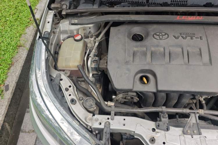 Used Toyota Levin 2016 1.6G CVT Elite Edition Engine Bay Right