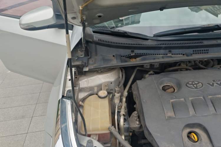Used Toyota Levin 2016 1.6G CVT Elite Edition Engine Bay Right