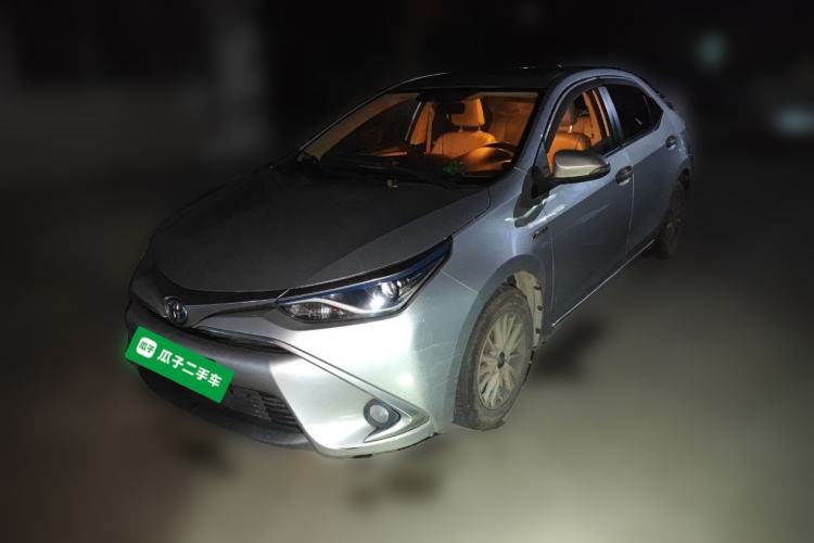 Used Toyota Levin 2016 Dual-Engine 1.8H GS E-CVT Elite Model with Sunroof Front Left 45 Deg