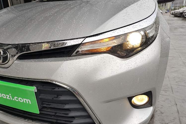 Used Toyota Levin 2016 1.6G CVT Elite Edition Left Front Headlight