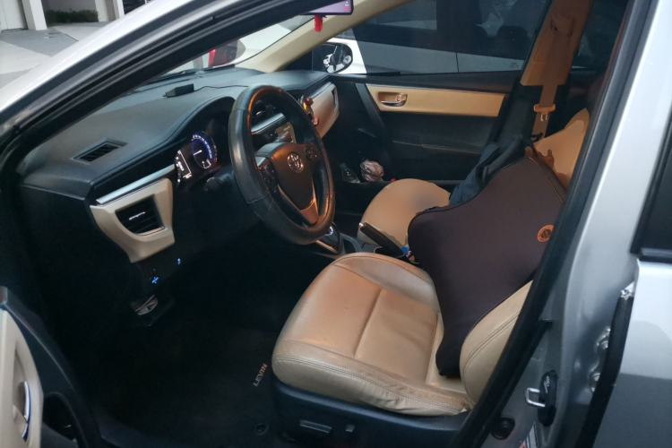 Used Toyota Levin 2016 Dual-Engine 1.8H GS-L E-CVT Leading Edition Left Front Seat