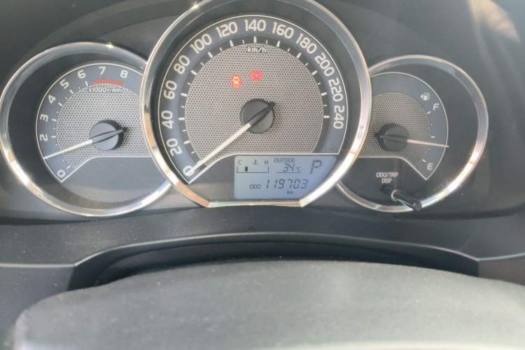 Used Toyota Levin 2016 1.6G CVT Elite Edition Odometer Close Up