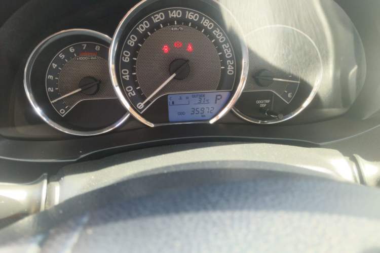 Used Toyota Levin 2016 1.6E CVT New Edition Odometer Close Up