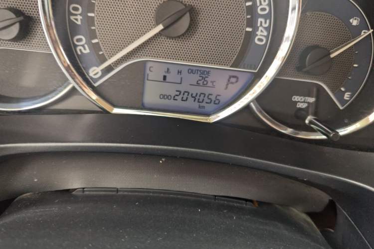 Used Toyota Levin 2016 1.6G CVT Elite Edition Odometer Close Up